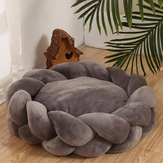 Knitted Round Cat/Dog Bed