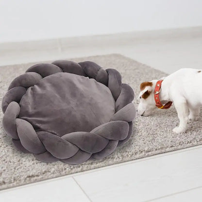 Knitted Round Cat/Dog Bed